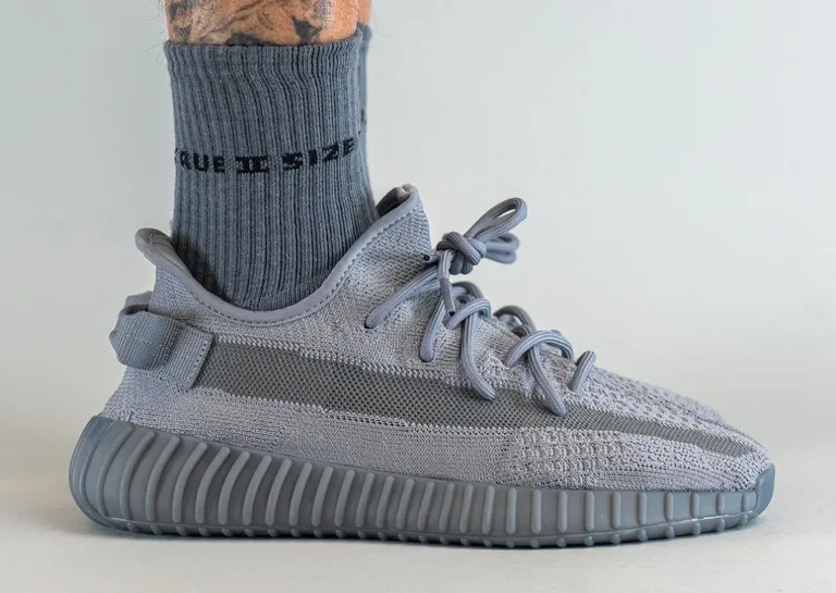adidas Yeezy Boost 350 V2 'Steel Grey/Space Ash'