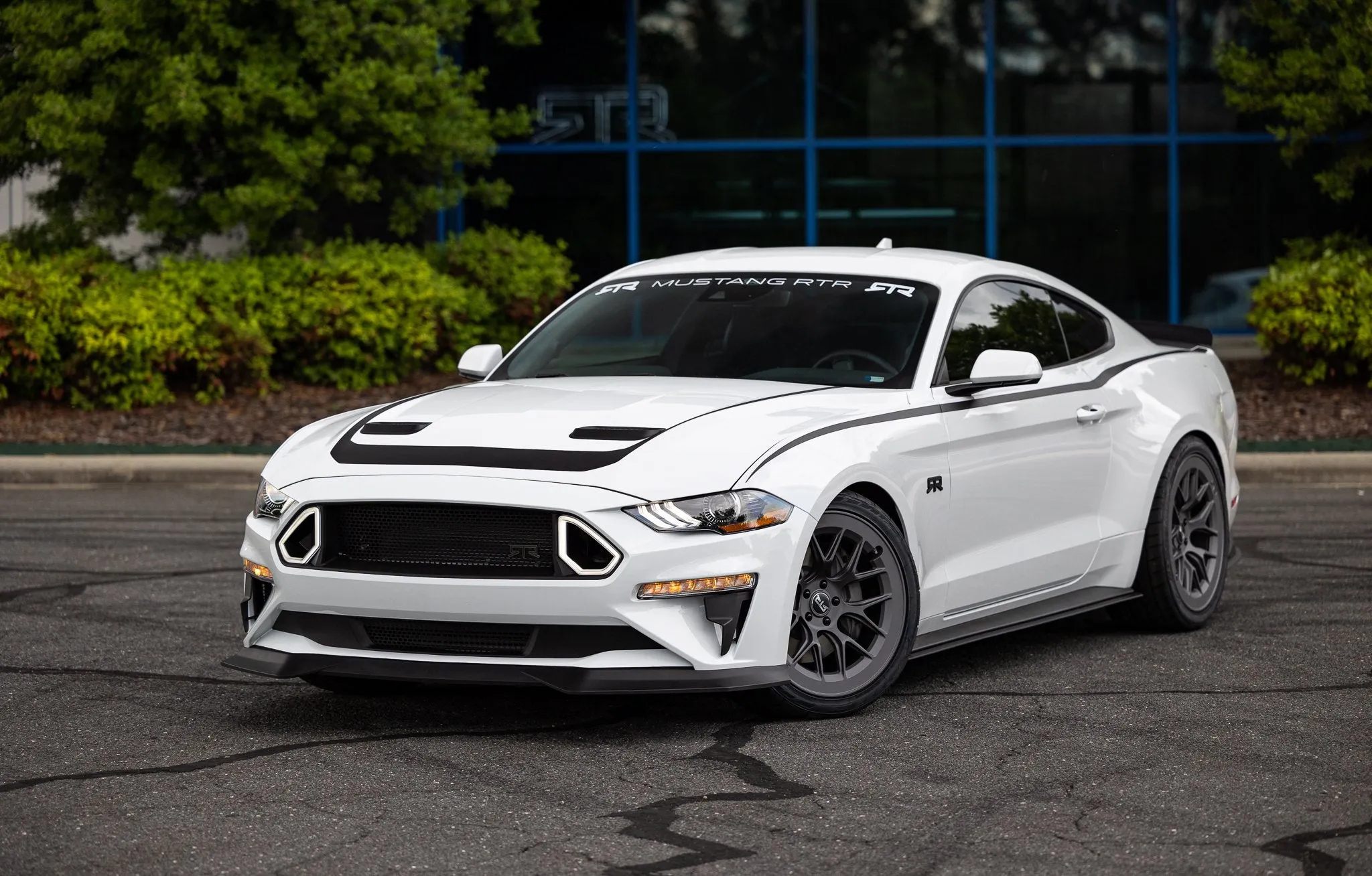 Aero 7 Wheel Kit Set of 4 Staggered 20x9.5 & 20x10.5 for Mustang 2005-23 & 2024  | RTR