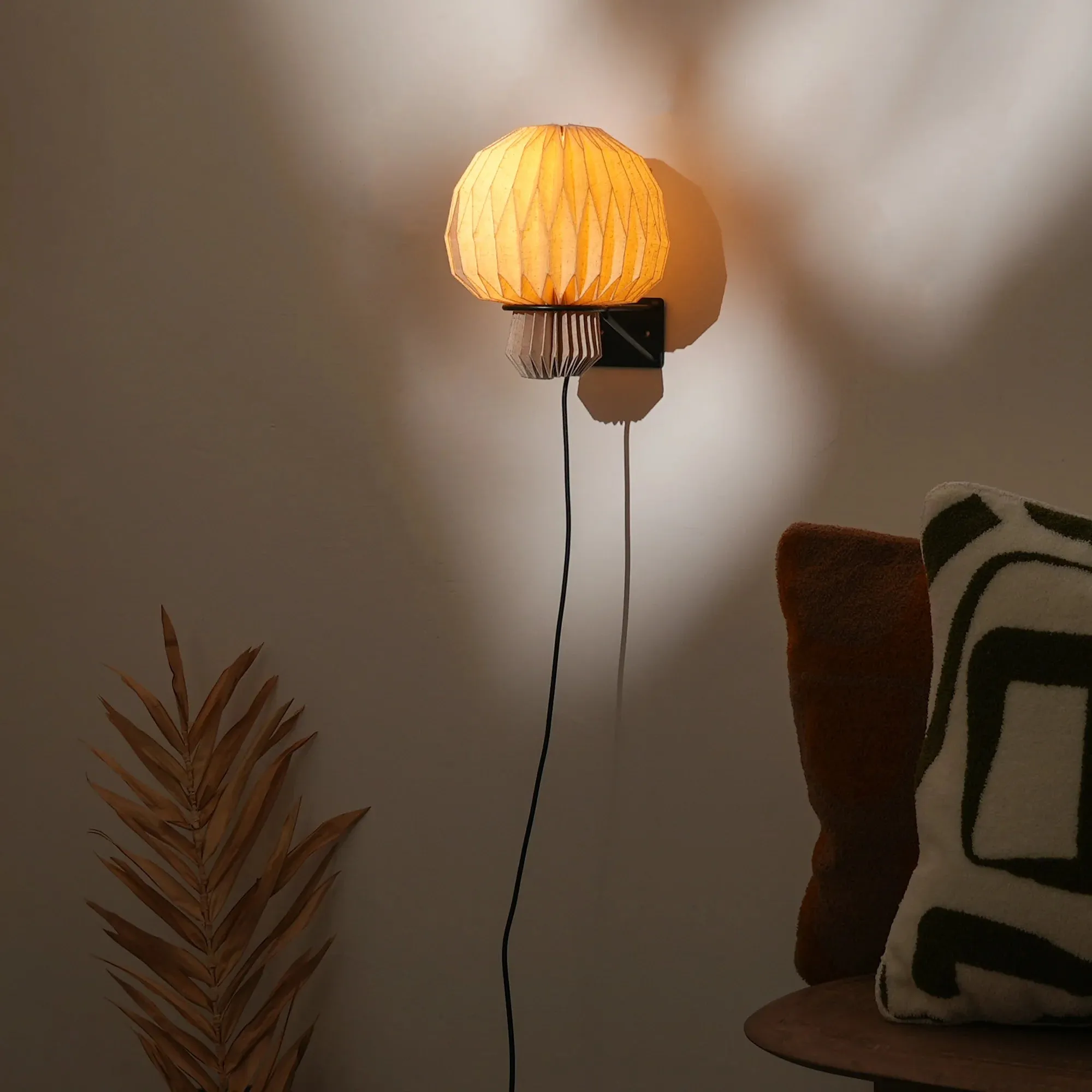 ANKUR VELA APPLIQUE WALL LIGHT