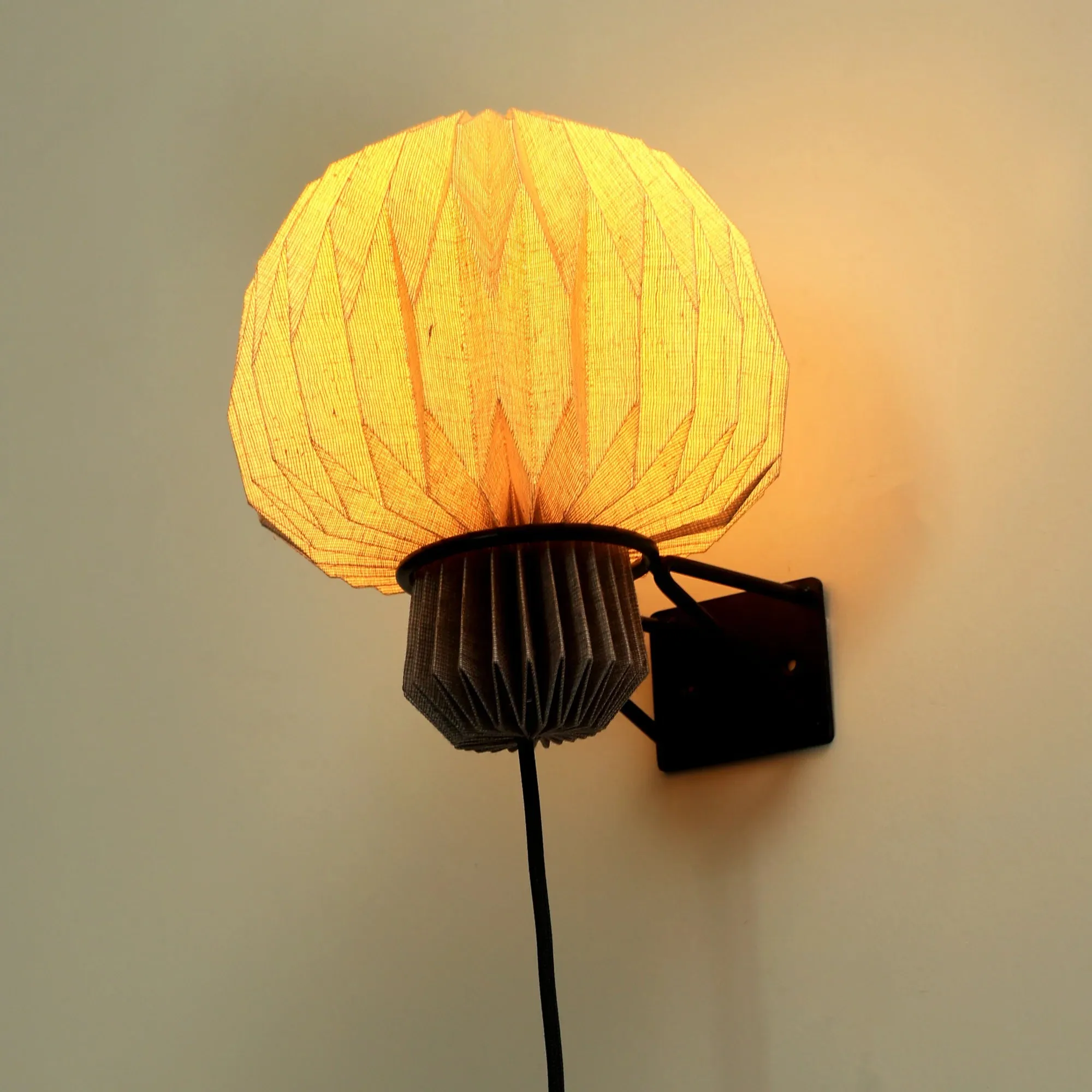ANKUR VELA APPLIQUE WALL LIGHT