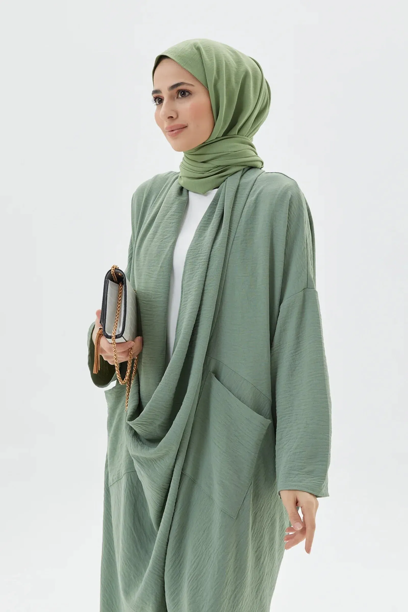 Kangaroo Abaya
