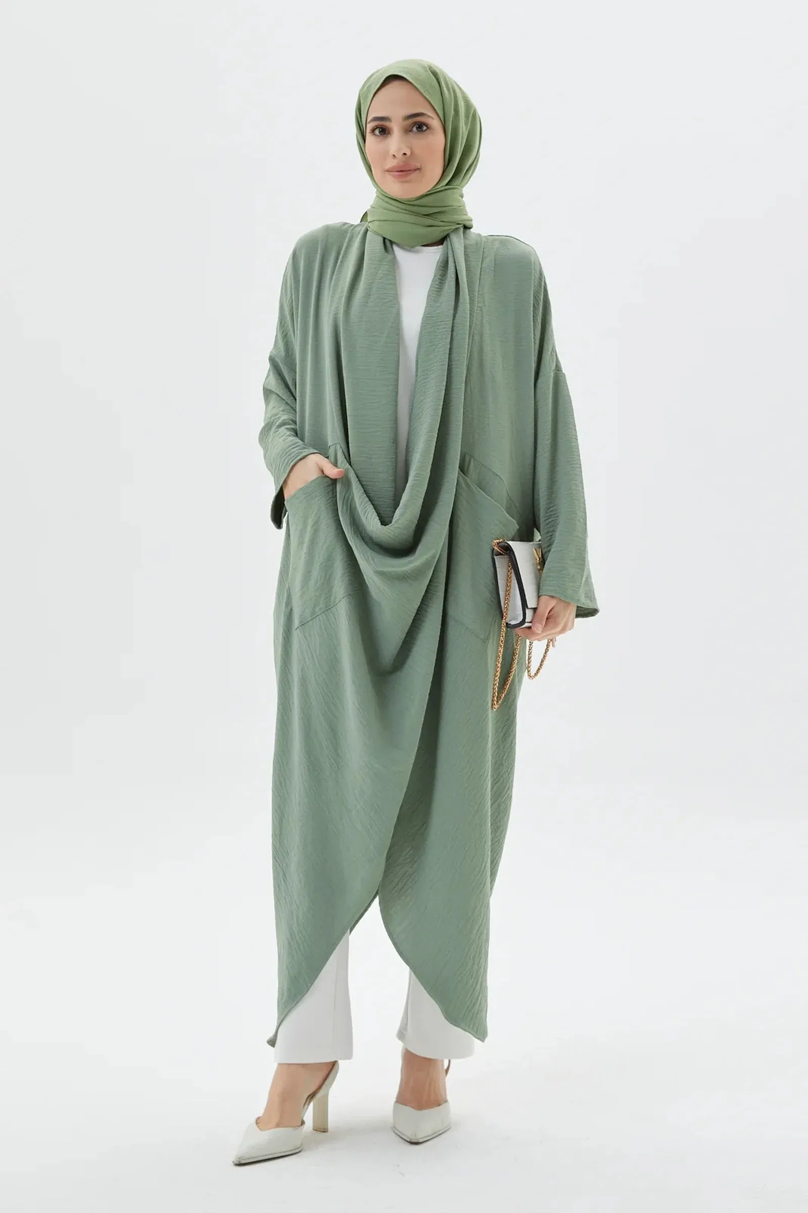 Kangaroo Abaya