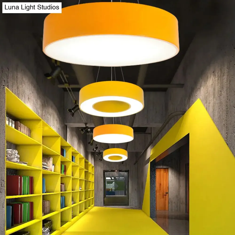 Modern O-Shaped Acrylic Pendant Light for Kids' Bedrooms - Adjustable 31.5" Cord