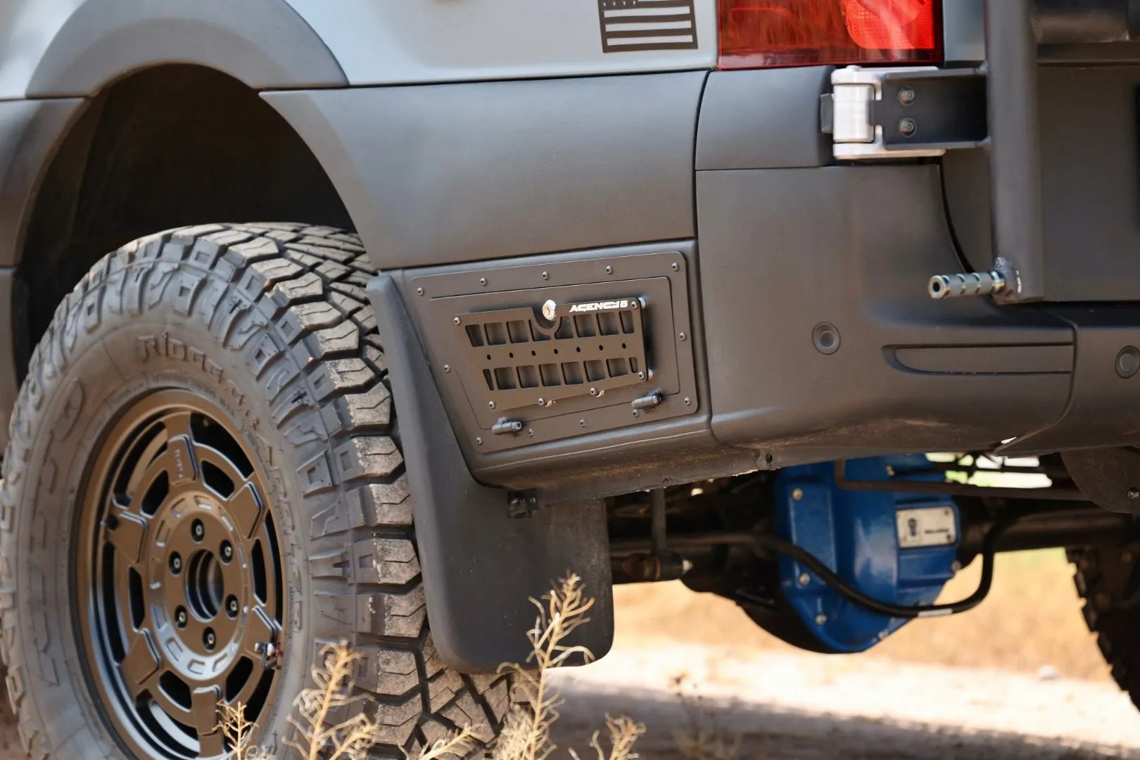 Mojo Wheel   Tire Package
