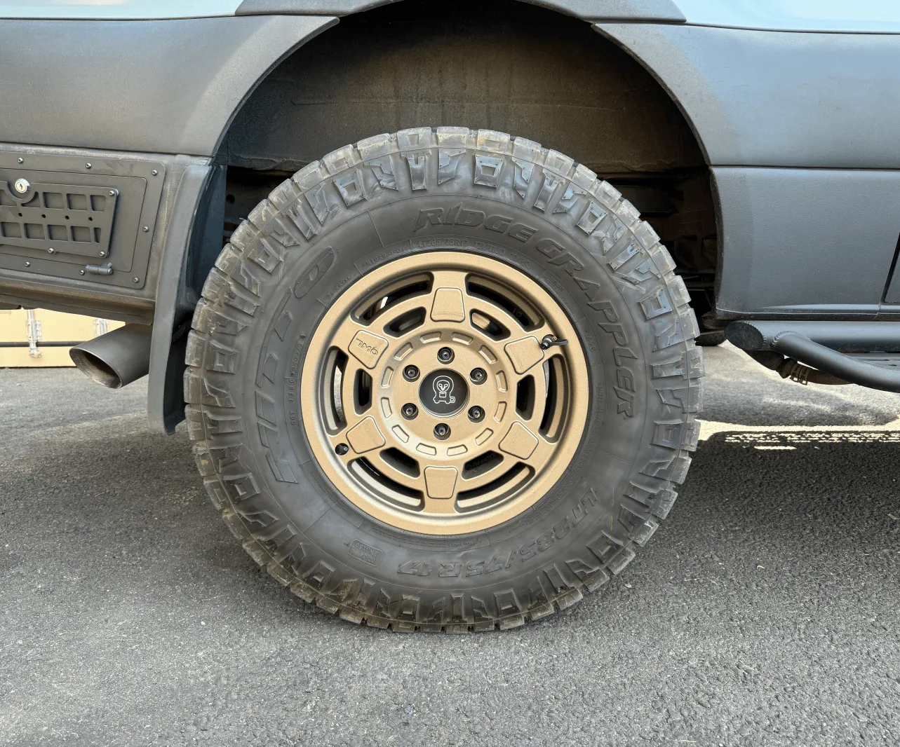 Mojo Wheel   Tire Package