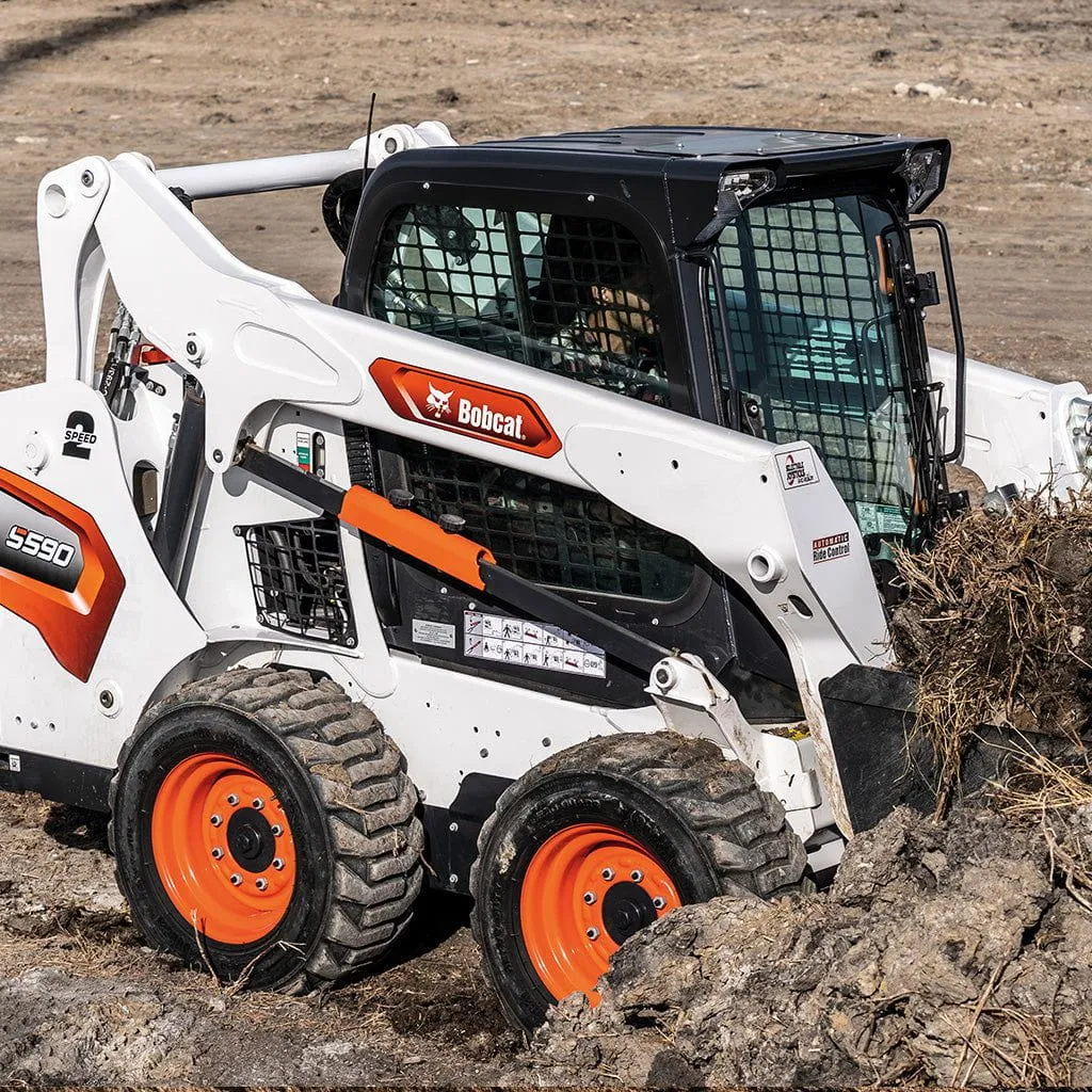 S590 | Bobcat