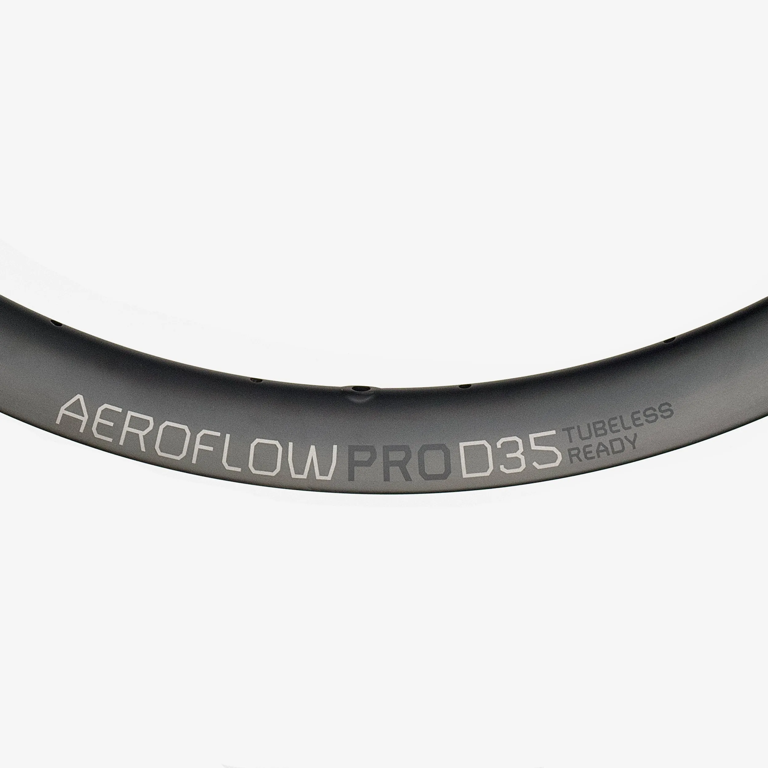 Strummer Aeroflow Pro Carbon 700c Disc-Brake Rim (1 Pcs)