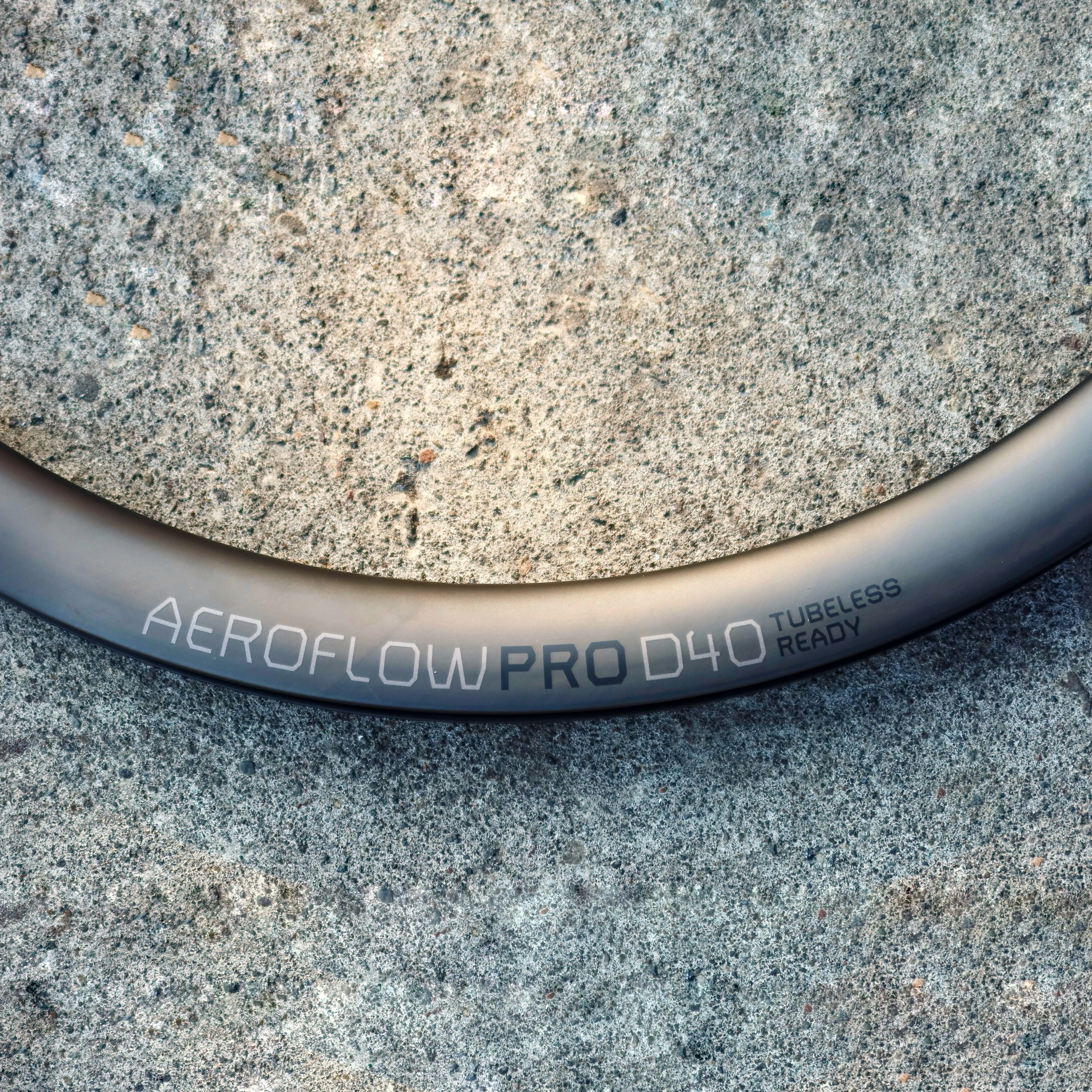 Strummer Aeroflow Pro Carbon 700c Disc-Brake Rim (1 Pcs)